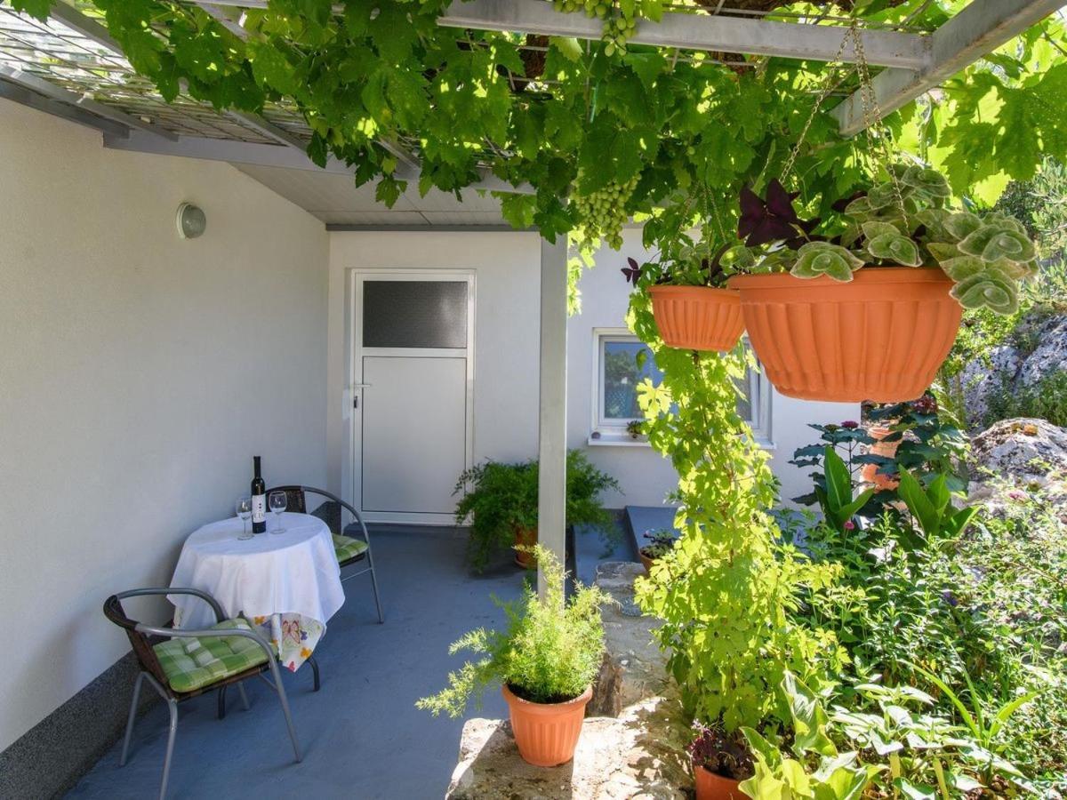 Apartments Beba - Peaceful Location Trogir Exteriör bild