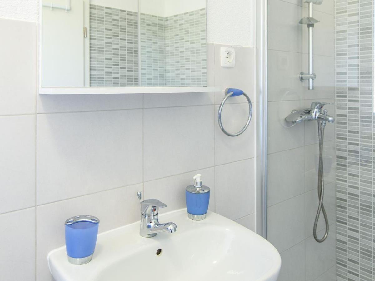 Apartments Beba - Peaceful Location Trogir Exteriör bild